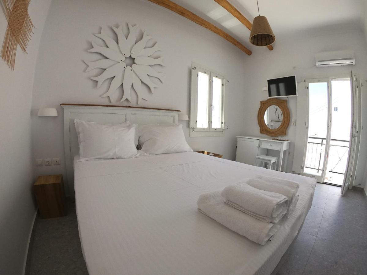 Soleya Suites Páros 外观 照片